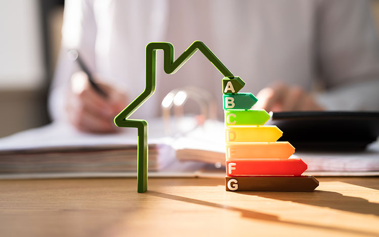 Model home with energy audit gradient rating.
